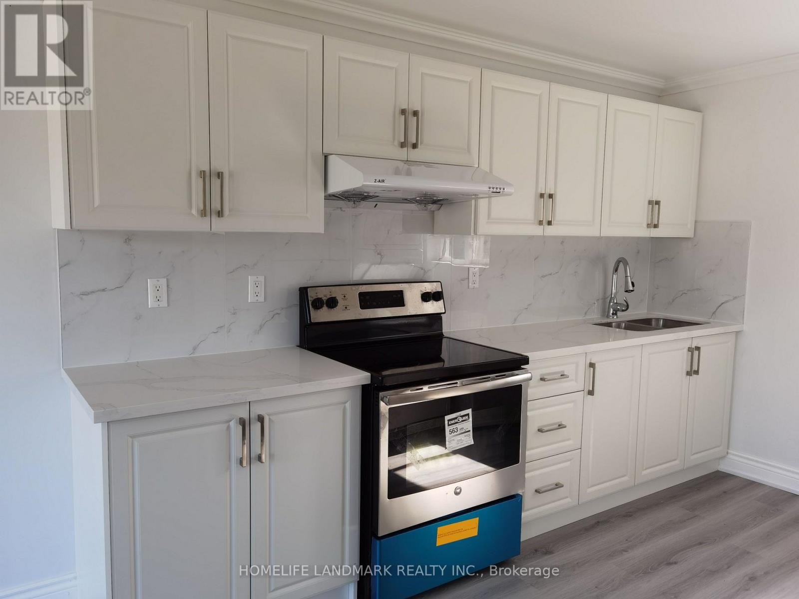 109 Brookside Road S, Richmond Hill, Ontario  L4C 0J6 - Photo 14 - N13778188