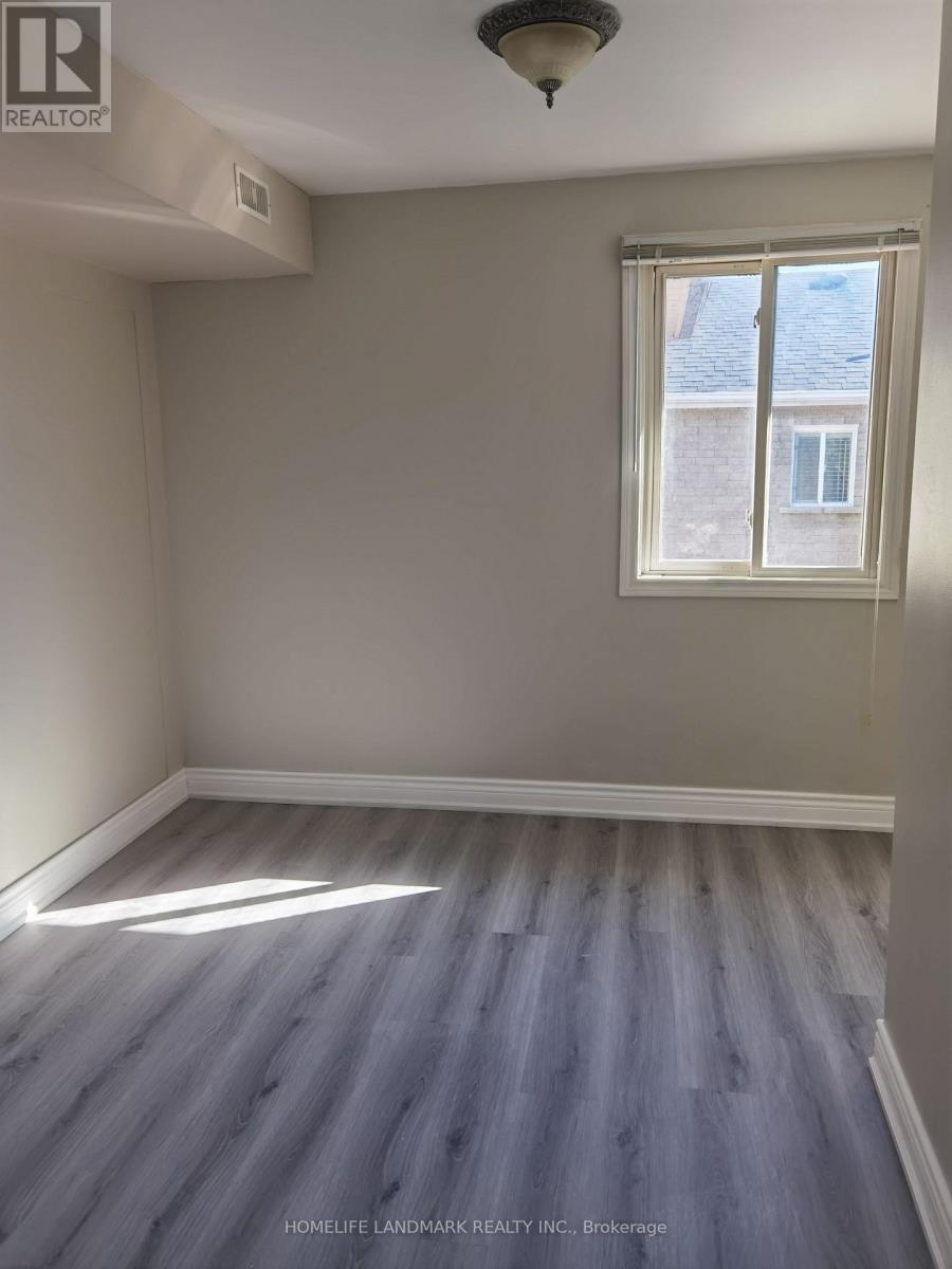 109 Brookside Road S, Richmond Hill, Ontario  L4C 0J6 - Photo 18 - N13778188