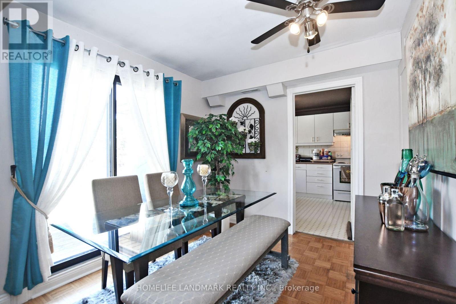 109 Brookside Road S, Richmond Hill, Ontario  L4C 0J6 - Photo 8 - N13778188