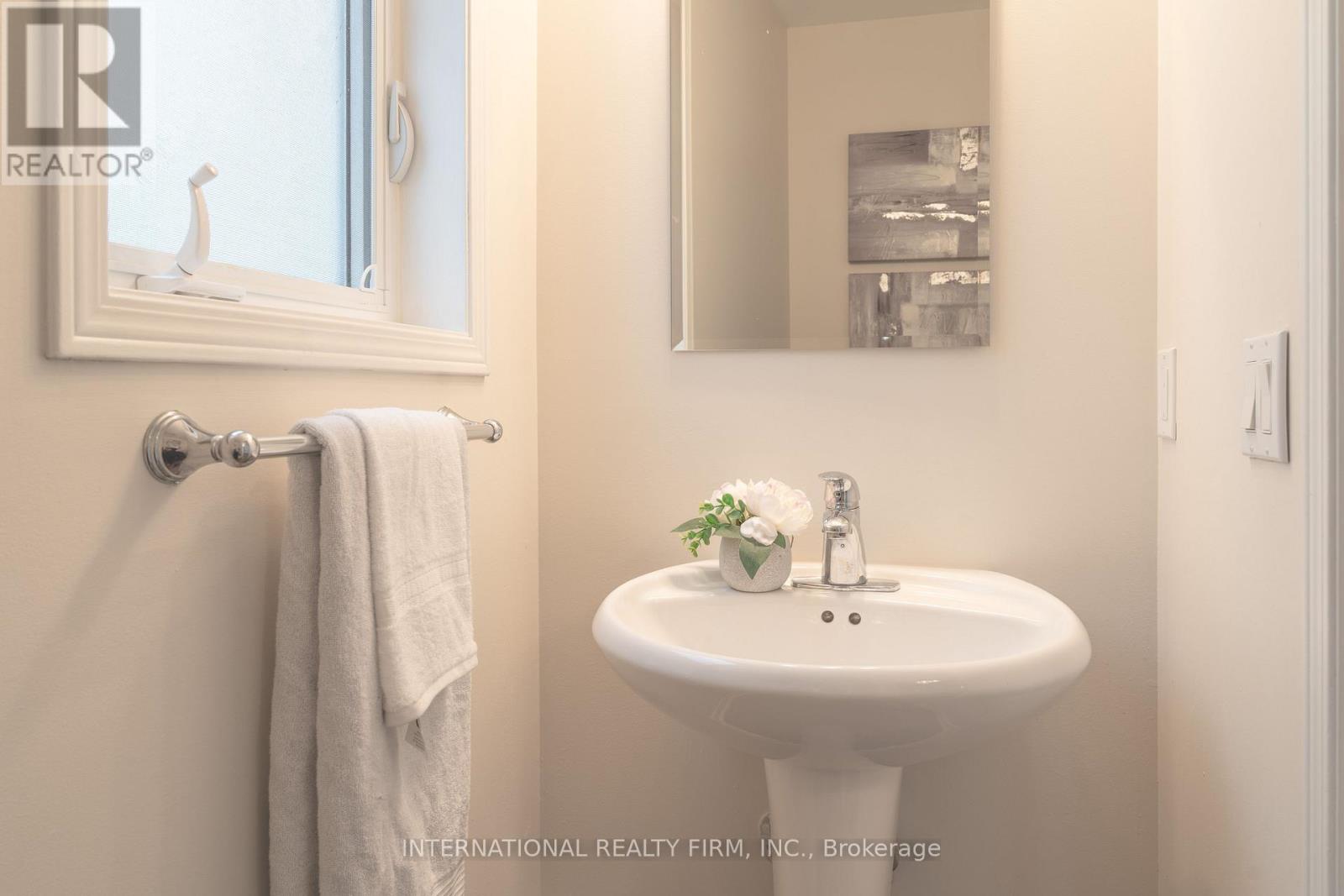 4881 Capri Crescent, Burlington, Ontario  L7M 0H8 - Photo 7 - W13778196