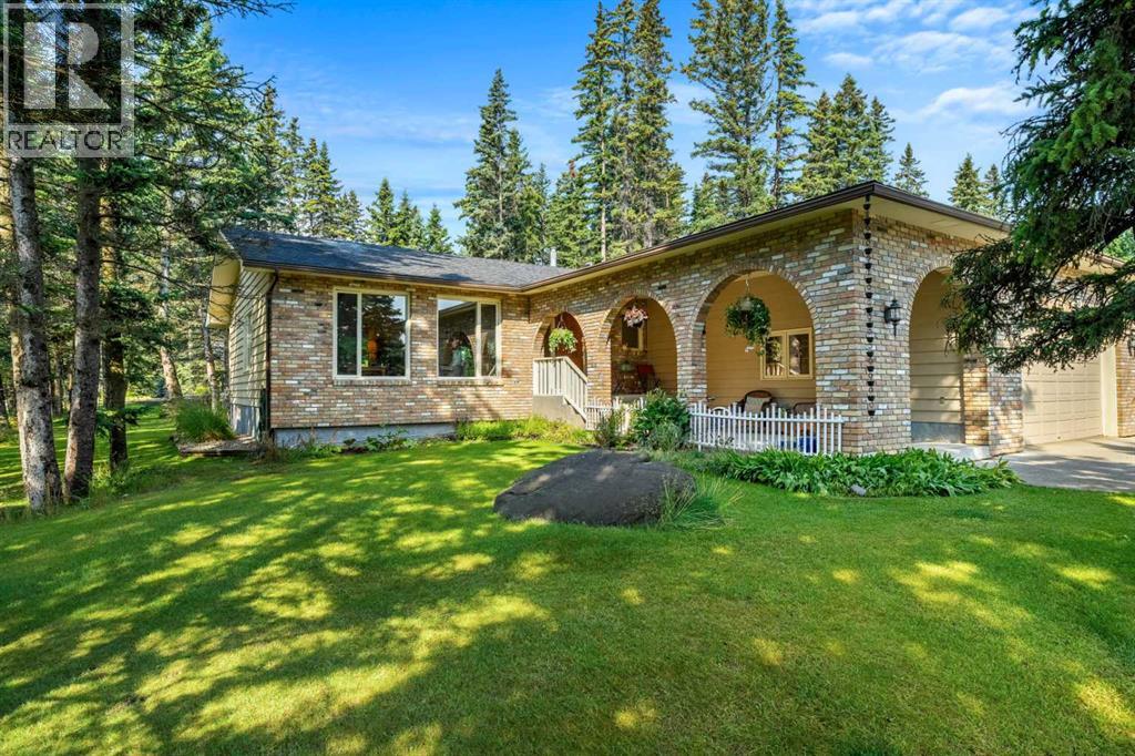 63 Wolf Drive, Rural Rocky View County, Alberta  T3Z 1A3 - Photo 1 - A2341259