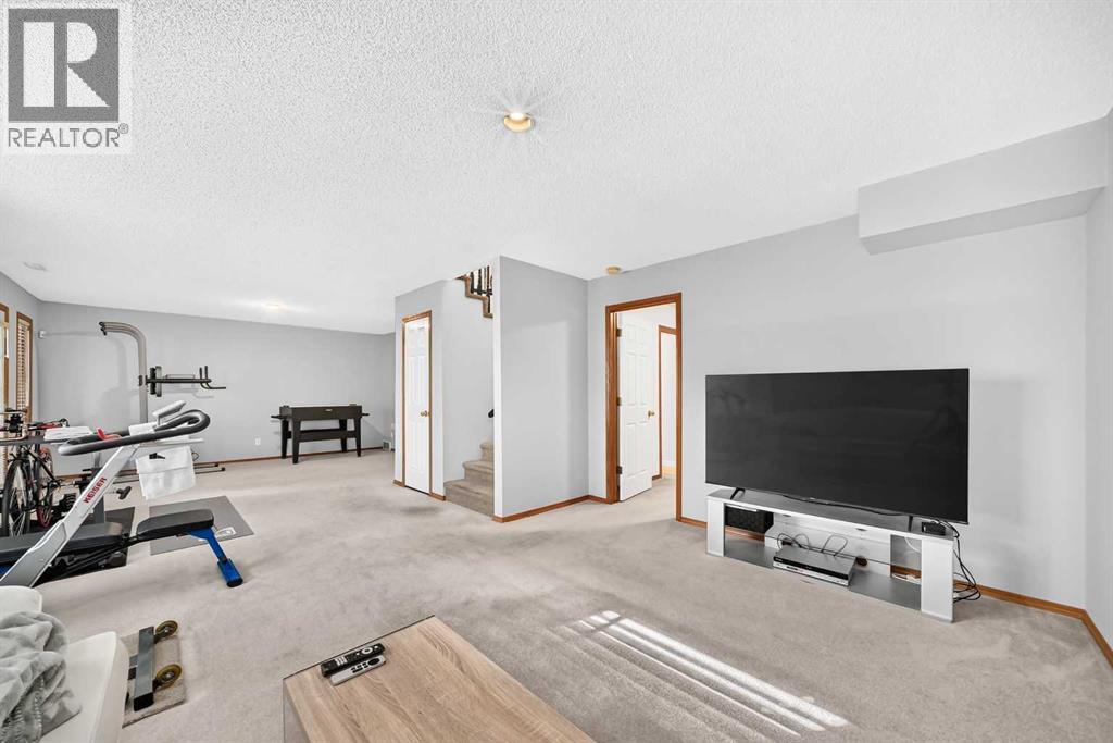 1412 Costello Boulevard Sw, Calgary, Alberta  T3H 3G9 - Photo 18 - A2344172