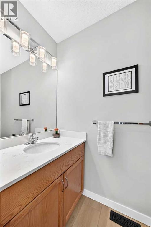 1412 Costello Boulevard Sw, Calgary, Alberta  T3H 3G9 - Photo 16 - A2344172