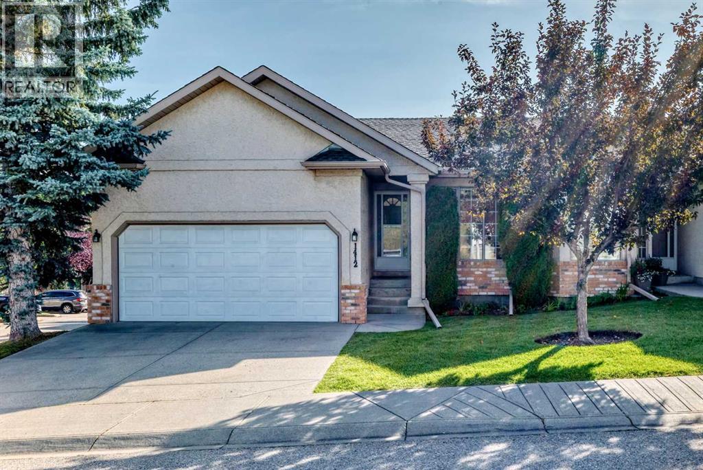 1412 Costello Boulevard Sw, Calgary, Alberta  T3H 3G9 - Photo 1 - A2344172