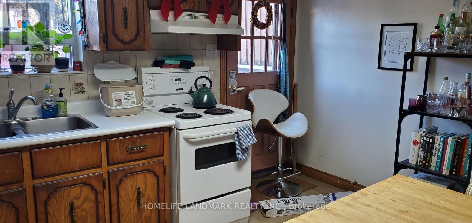 283 Ossington Avenue, Toronto, Ontario  M6J 3A1 - Photo 28 - C13775748