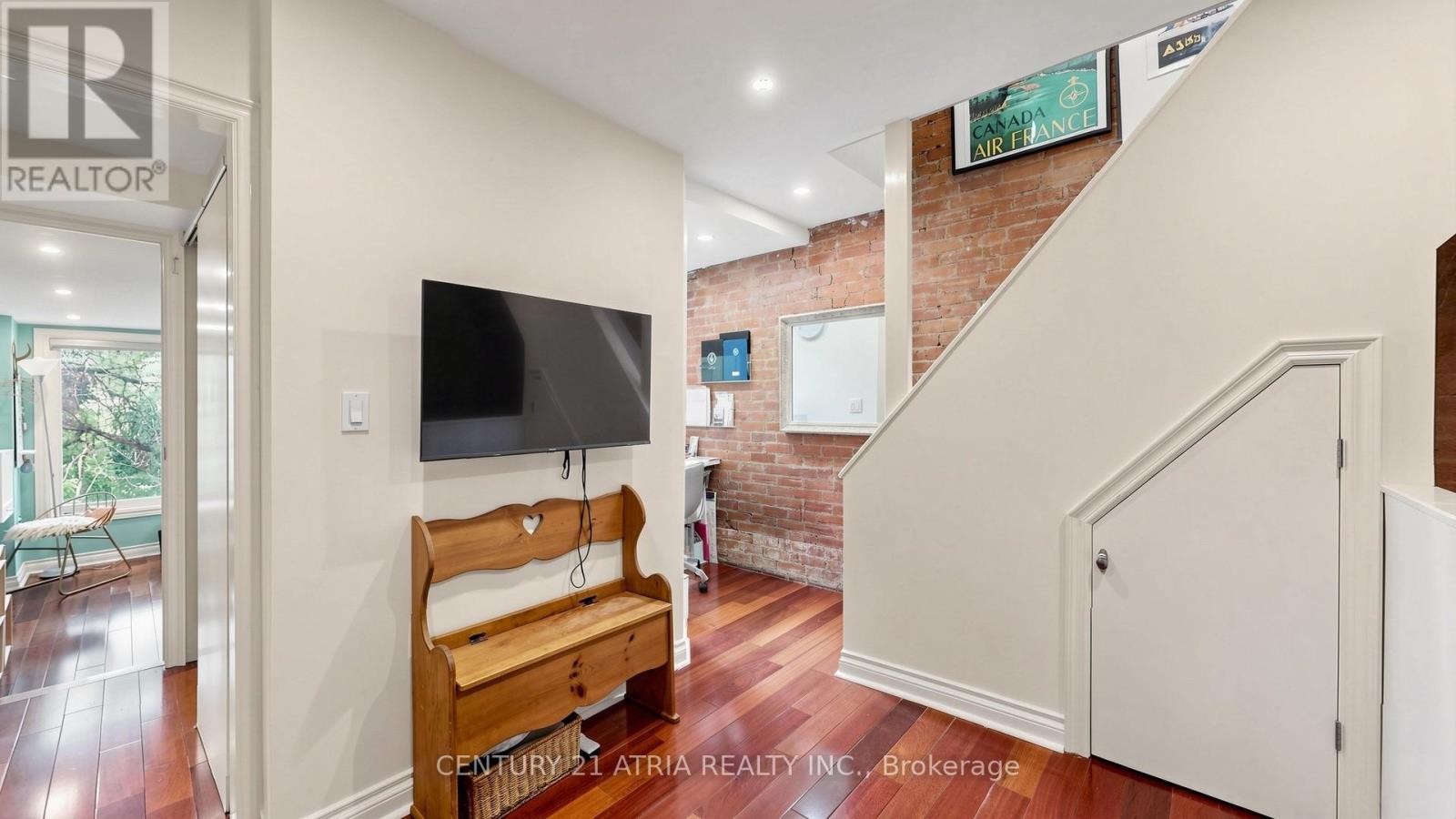 46 Belmont Street, Toronto, Ontario  M5R 1P8 - Photo 18 - C13778206