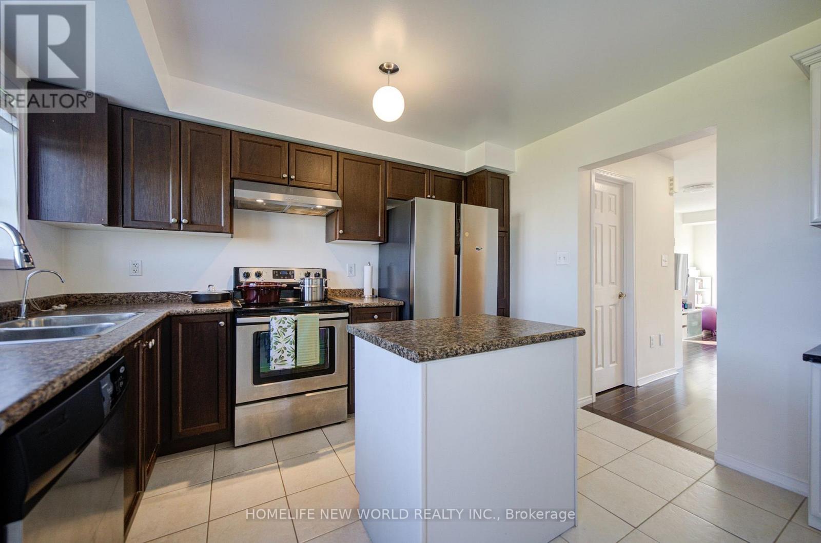 114 Goss Lane, Ajax, Ontario  L1Z 0K9 - Photo 23 - E13774486