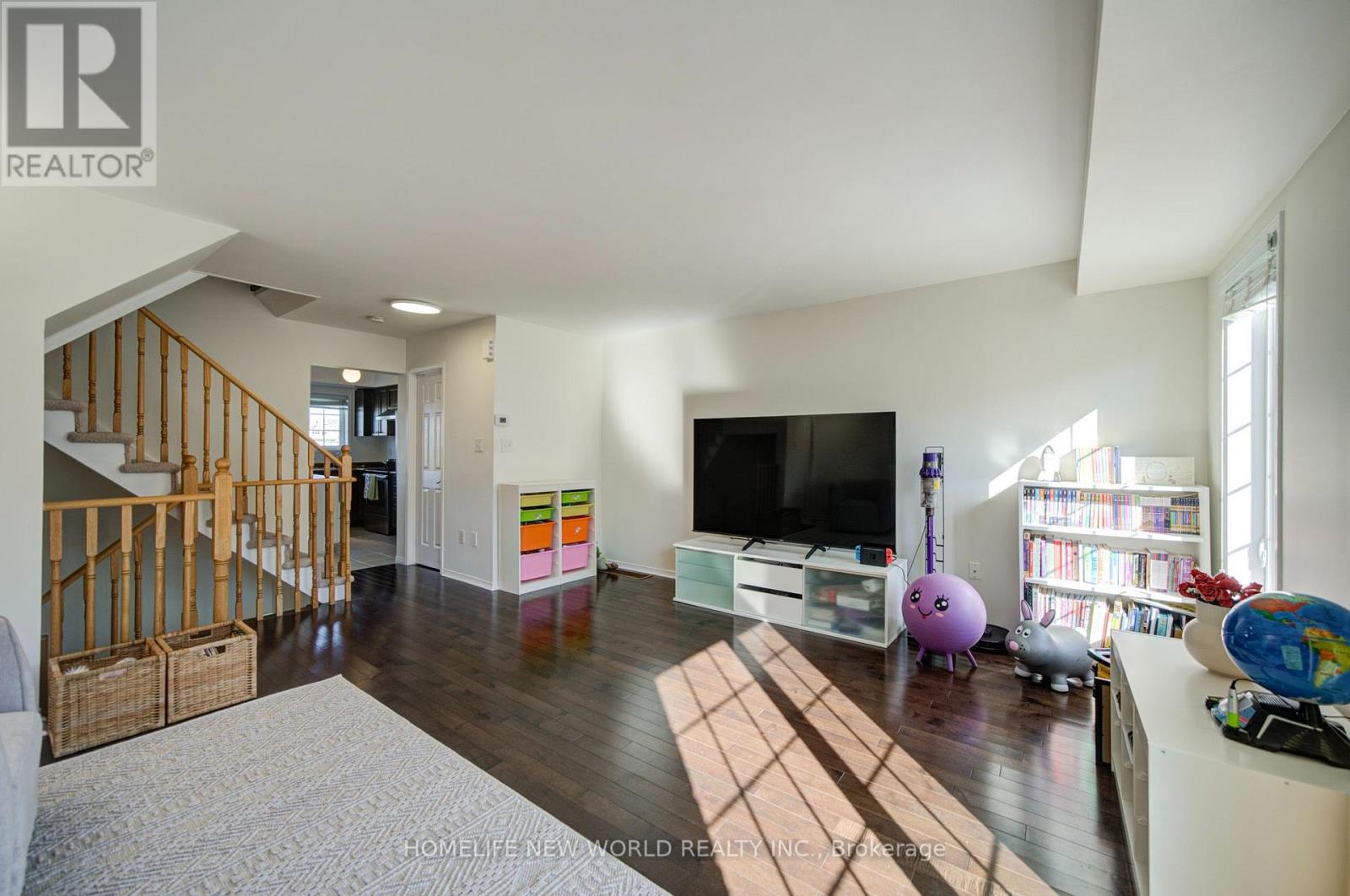 114 Goss Lane, Ajax, Ontario  L1Z 0K9 - Photo 17 - E13774486