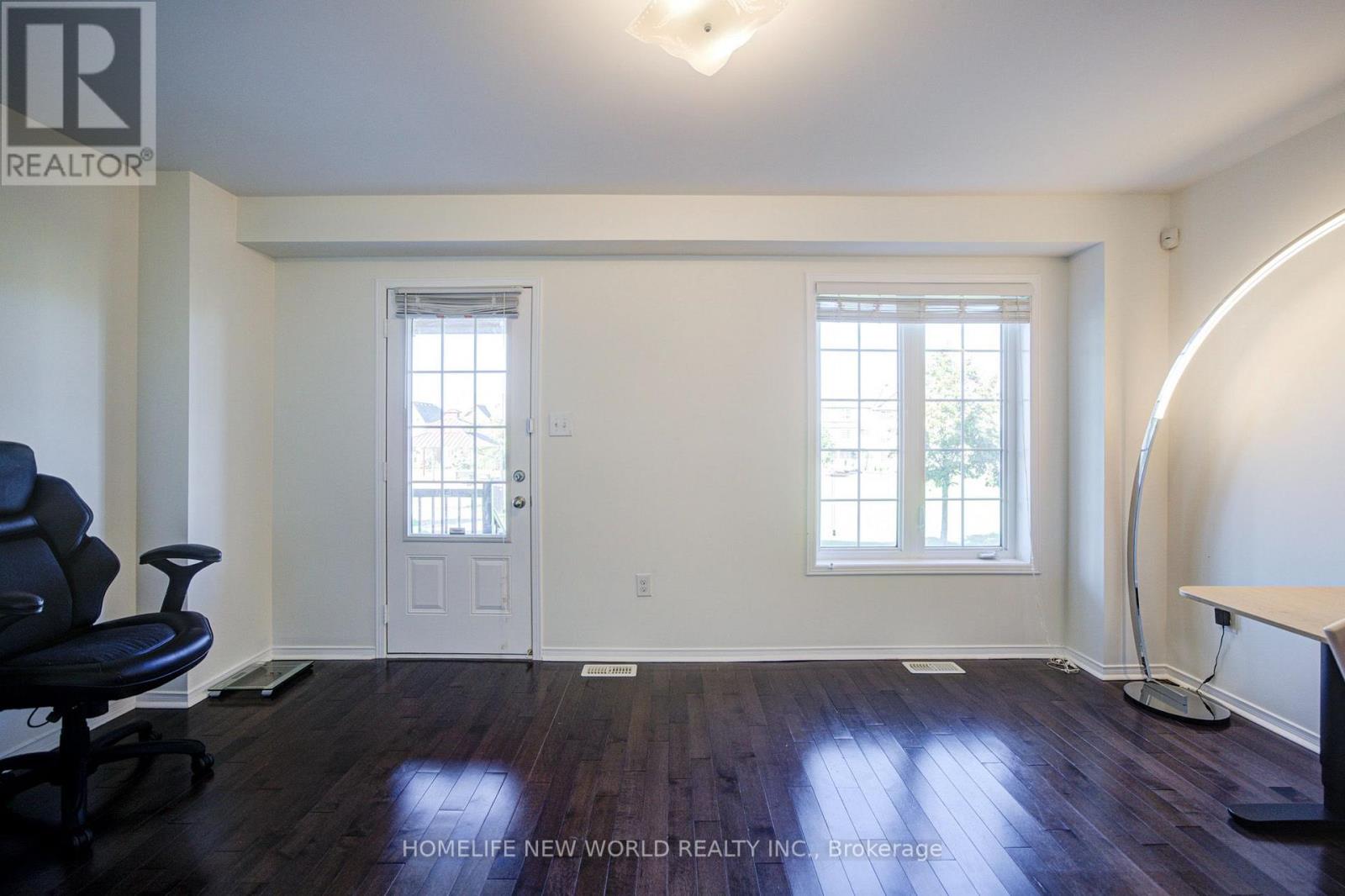 114 Goss Lane, Ajax, Ontario  L1Z 0K9 - Photo 8 - E13774486
