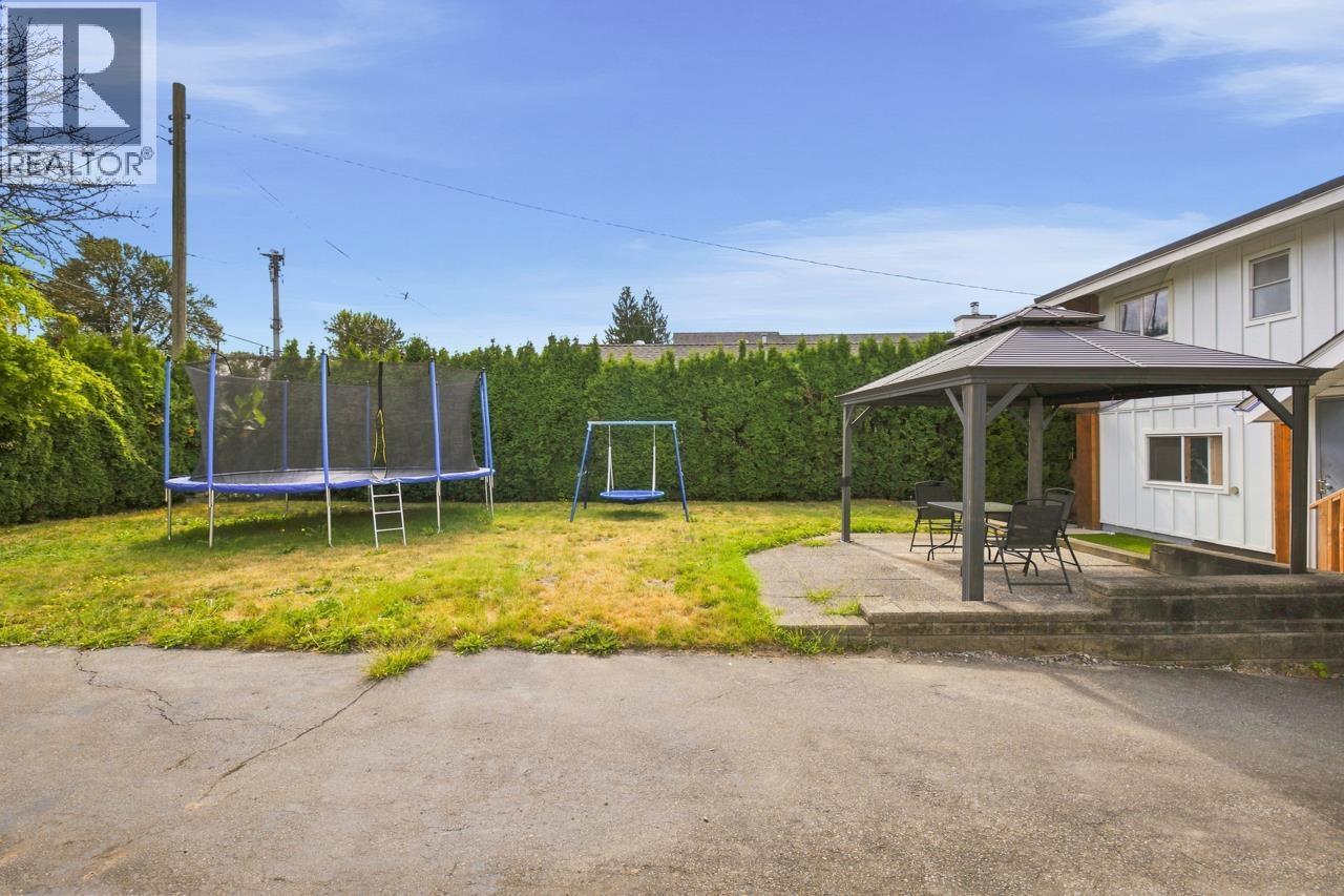 817 Greene Street, Coquitlam, British Columbia  V3C 2B9 - Photo 5 - R3164792