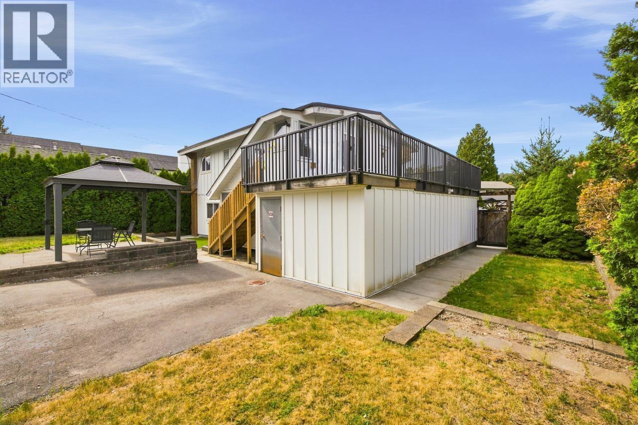 817 Greene Street, Coquitlam, British Columbia  V3C 2B9 - Photo 6 - R3164792