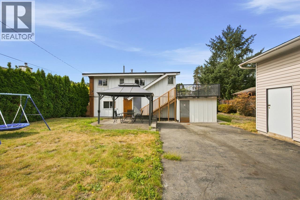 817 Greene Street, Coquitlam, British Columbia  V3C 2B9 - Photo 9 - R3164792