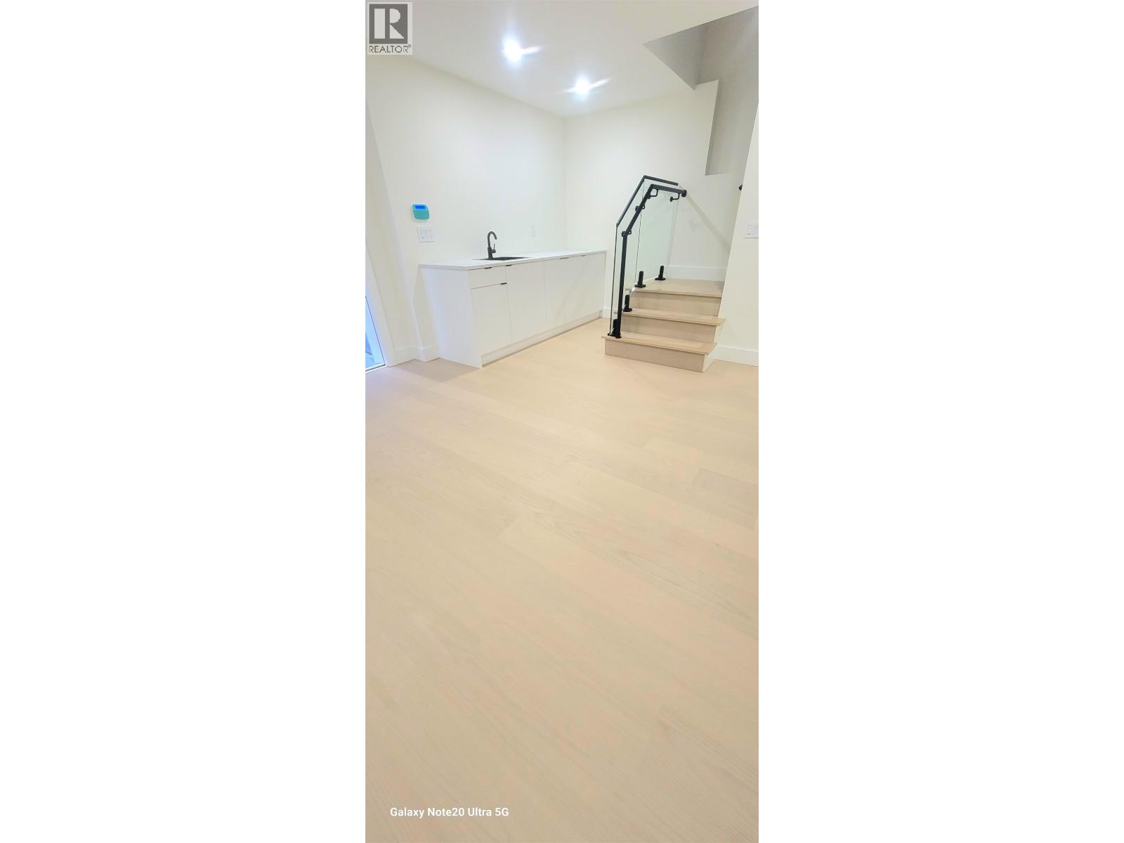 1 2741 Grant Street, Vancouver, British Columbia  V5K 3H1 - Photo 17 - R3164562