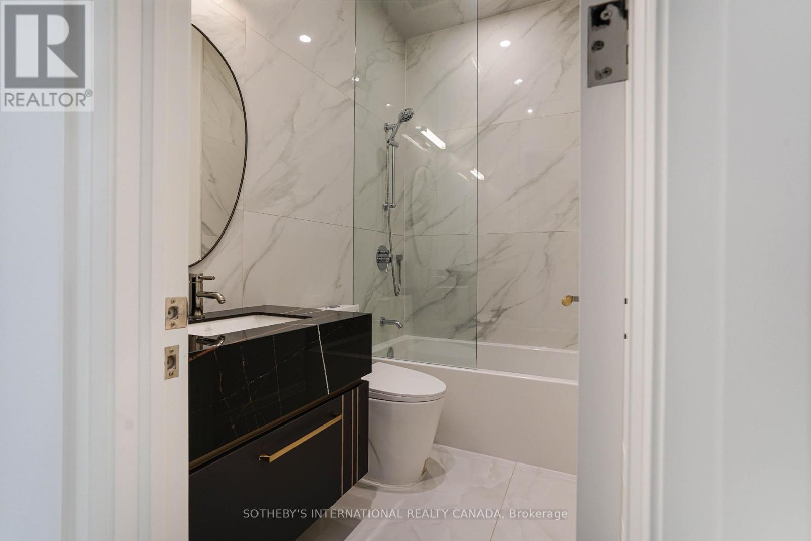 149 Highland Crescent, Toronto (Bridle Path-Sunnybrook-York Mills), Ontario  M2L 1H2 - Photo 39 - C13778212