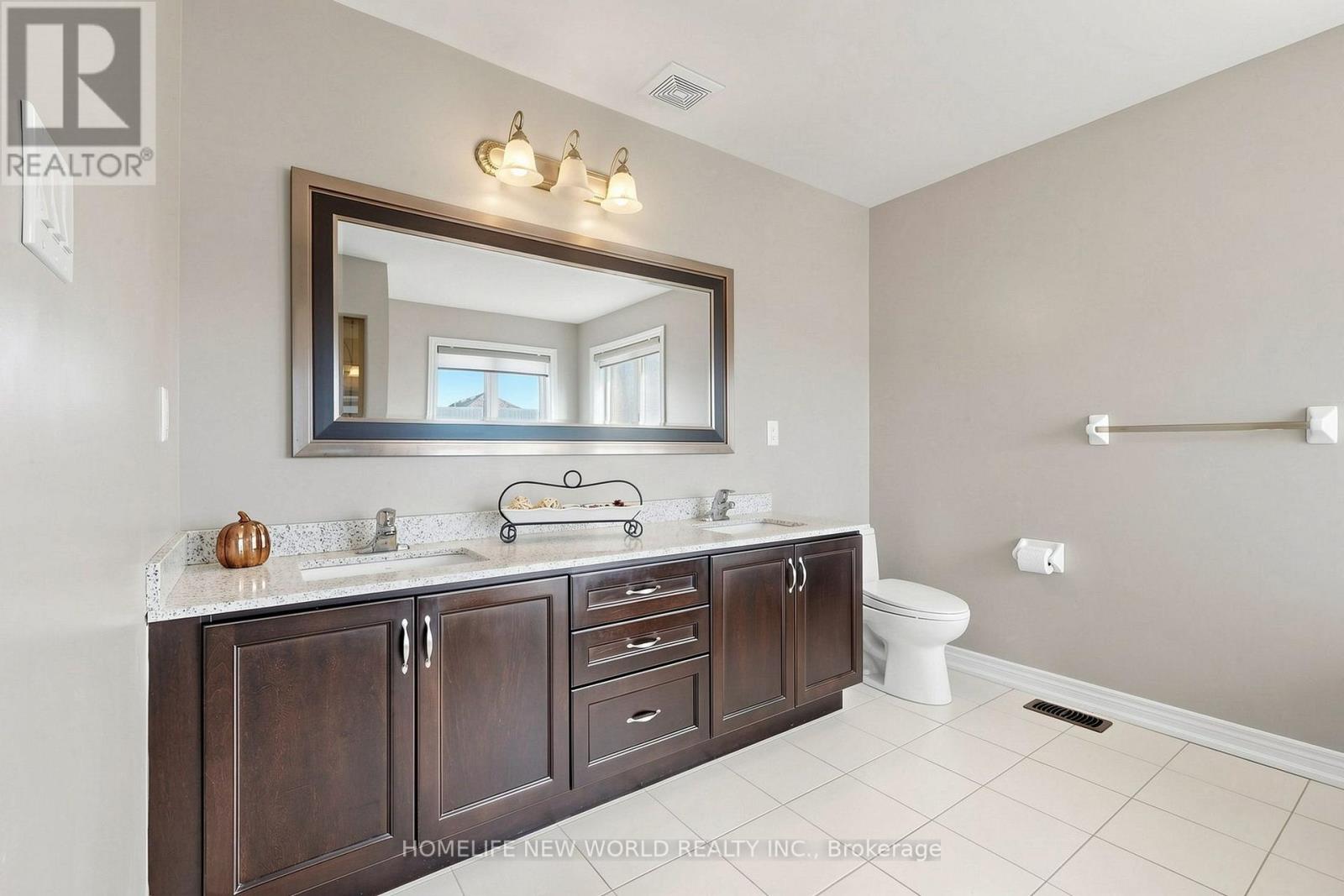 20 Pineforest Place, Markham, Ontario  L6E 2B1 - Photo 36 - N13645424