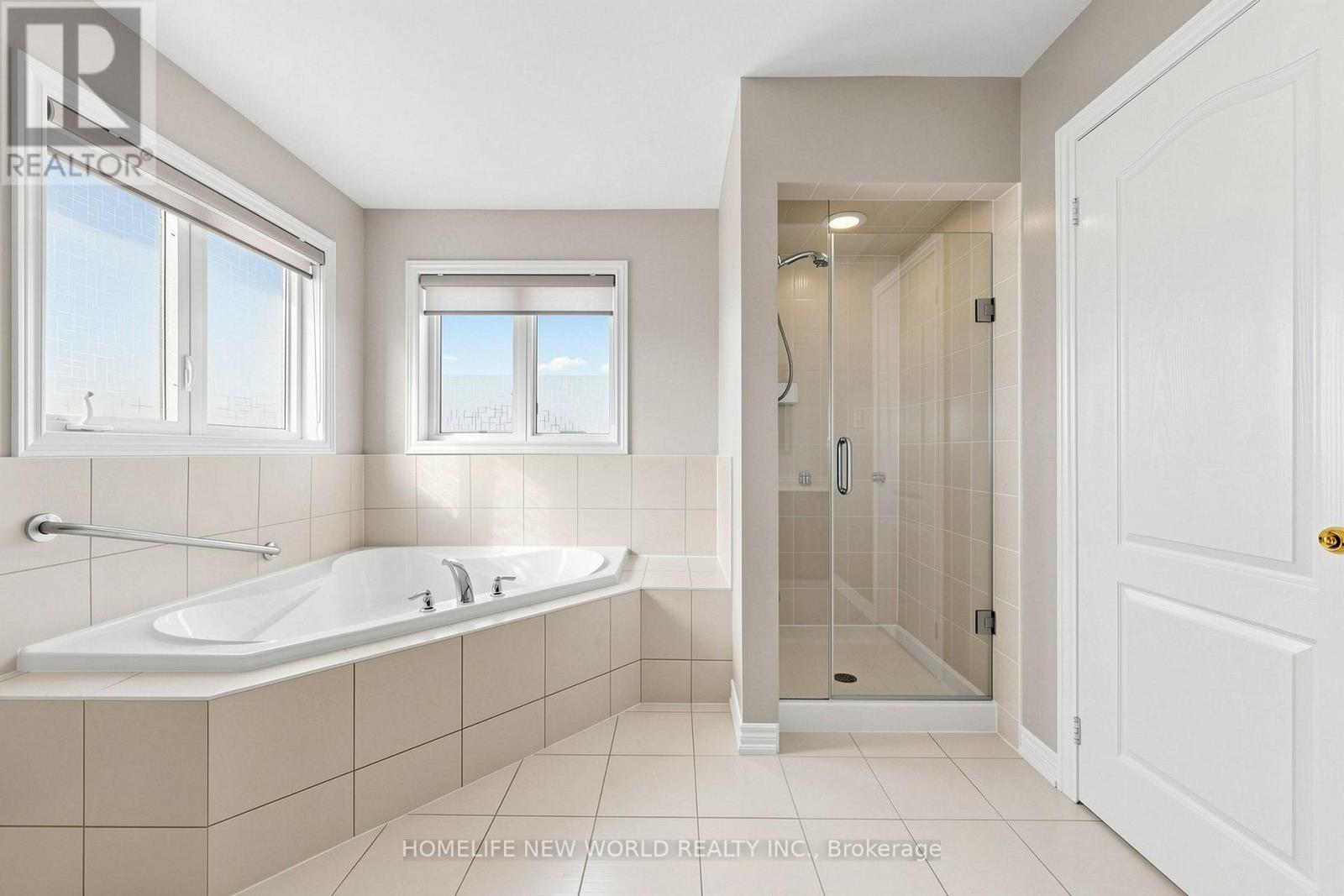20 Pineforest Place, Markham, Ontario  L6E 2B1 - Photo 37 - N13645424