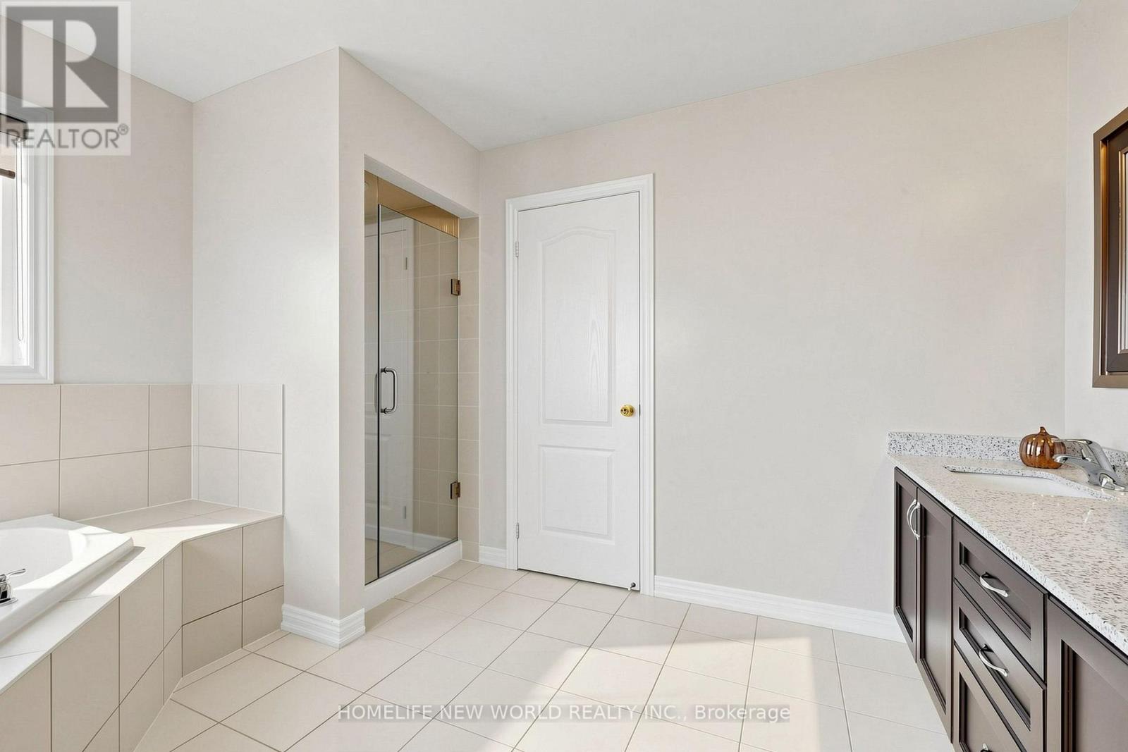 20 Pineforest Place, Markham, Ontario  L6E 2B1 - Photo 38 - N13645424