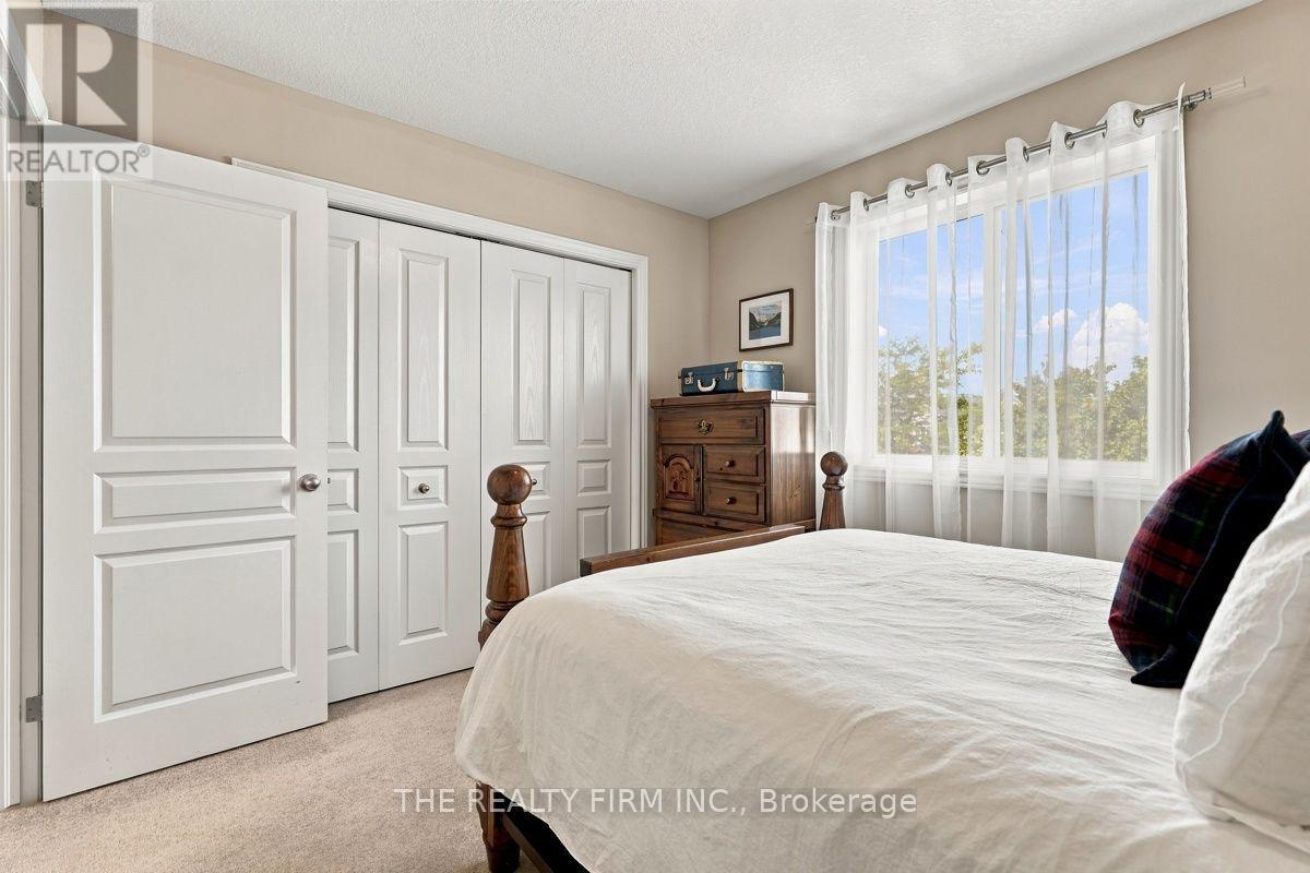914 Silverfox Crescent, London North, Ontario  N6G 0N6 - Photo 30 - X13778280
