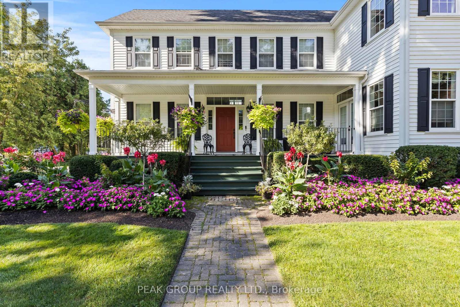 305 Gate Street, Niagara-On-The-Lake (Town), Ontario  L0S 1J0 - Photo 3 - X13778242