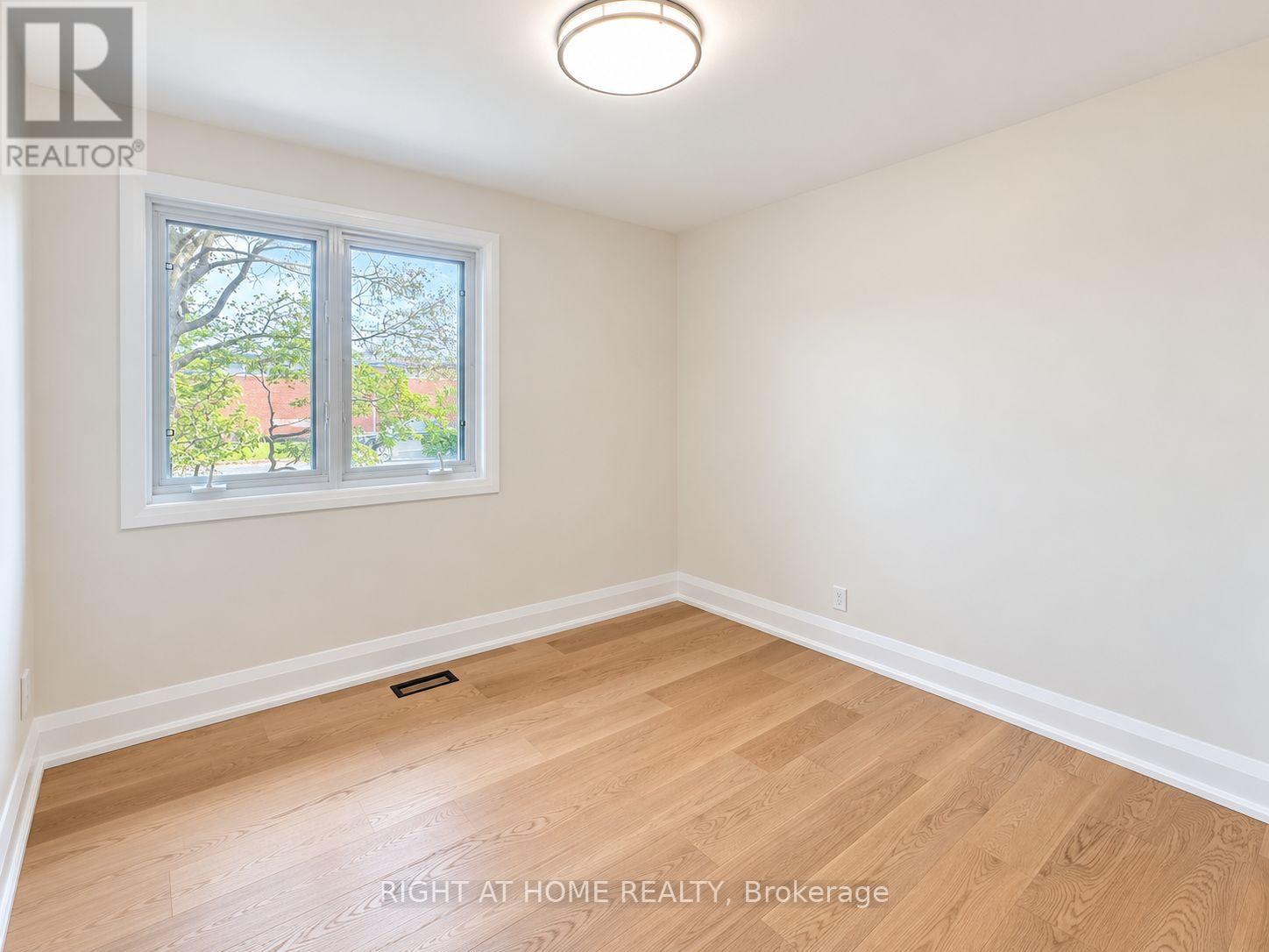 16 Ptarmigan Crescent, Toronto, Ontario  M3A 1W3 - Photo 18 - C13778226