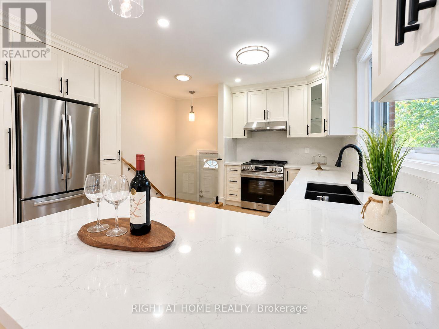 16 Ptarmigan Crescent, Toronto, Ontario  M3A 1W3 - Photo 28 - C13778226