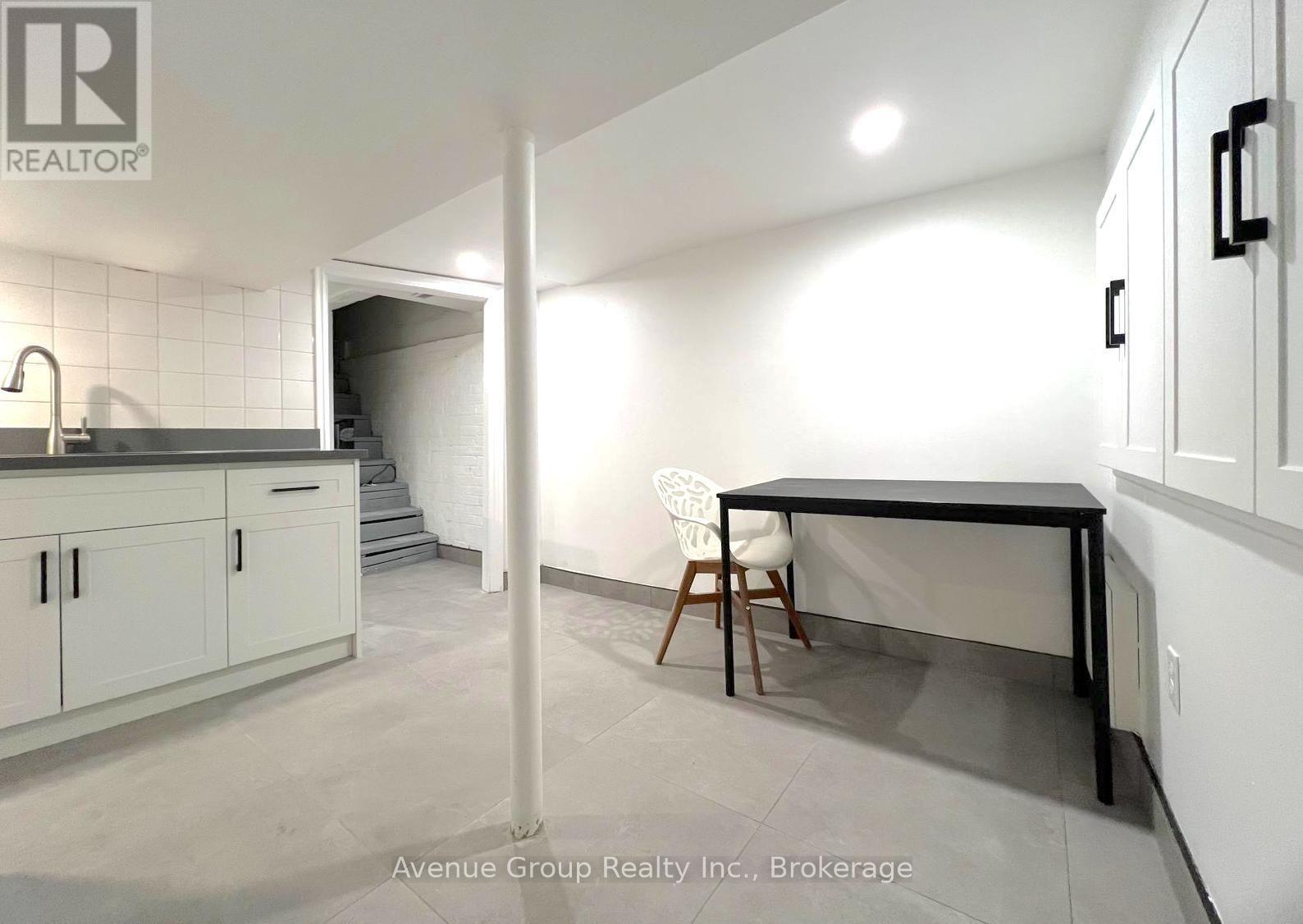 Bsmt - 210 Shaw Street, Toronto, Ontario  M6J 2W8 - Photo 11 - C13778232