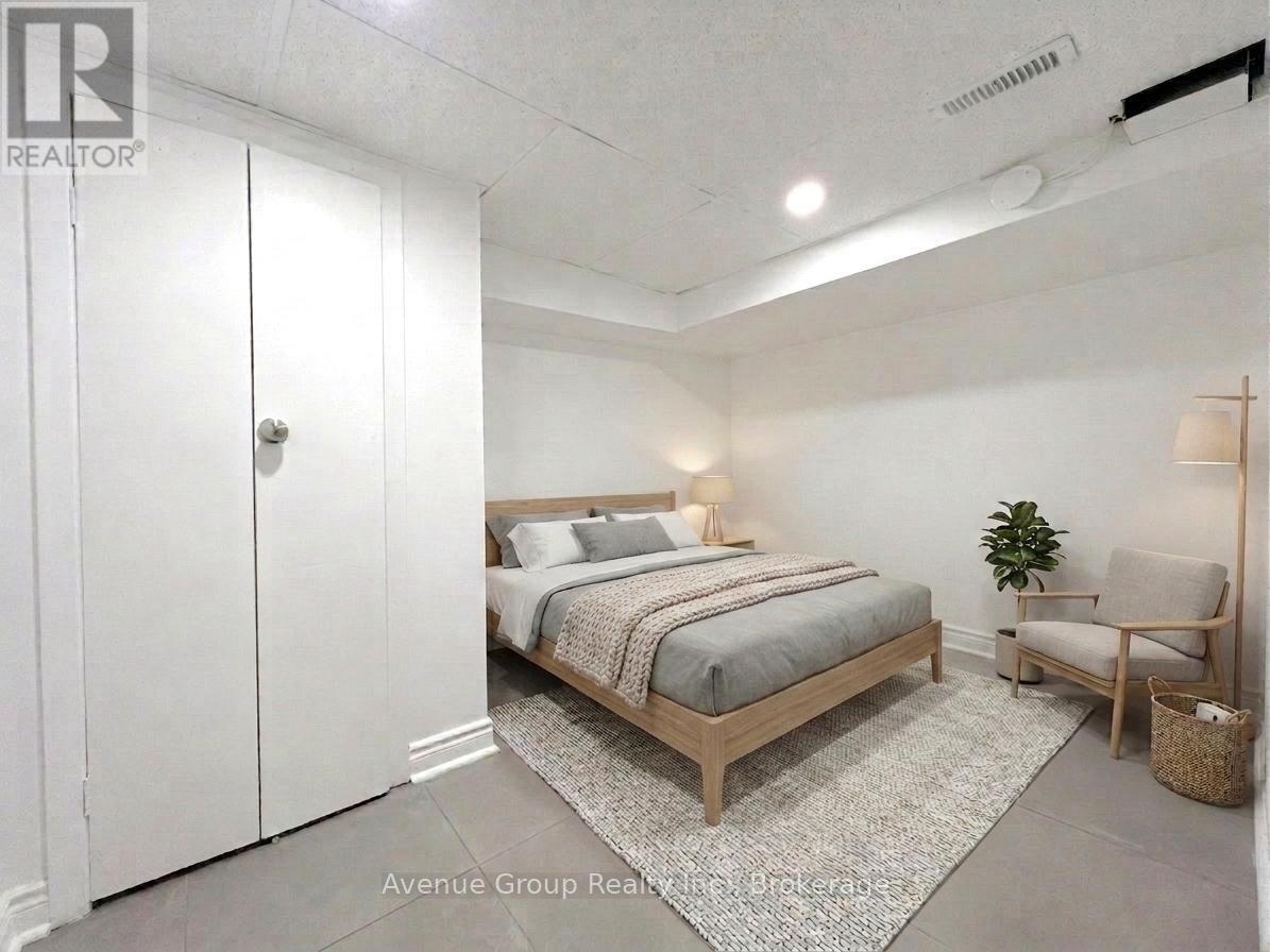 Bsmt - 210 Shaw Street, Toronto, Ontario  M6J 2W8 - Photo 12 - C13778232