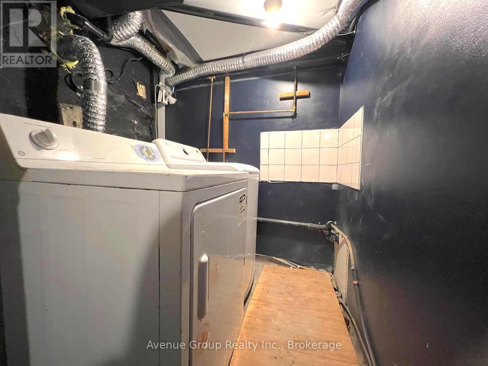 Bsmt - 210 Shaw Street, Toronto, Ontario  M6J 2W8 - Photo 23 - C13778232