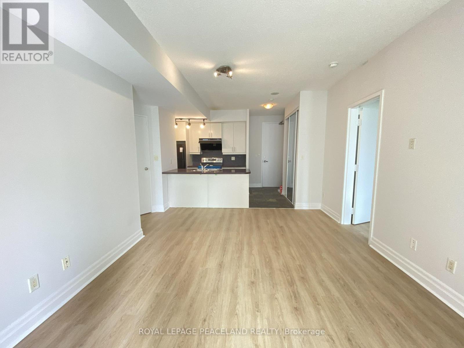 703 - 70 Alexander Street, Toronto, Ontario  M4Y 1B4 - Photo 4 - C13778248