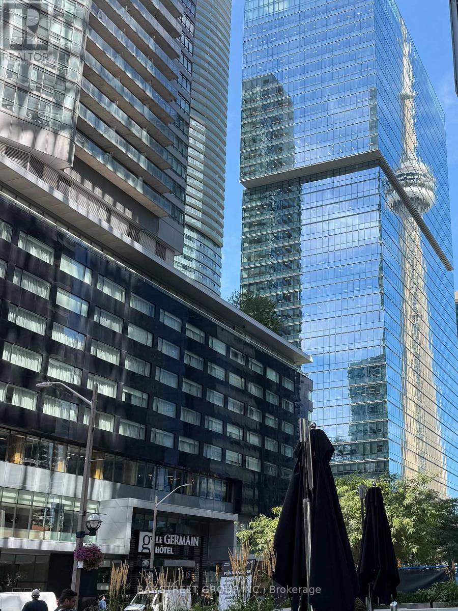 4602 - 65 BREMNER BOULEVARD, Toronto, Ontario