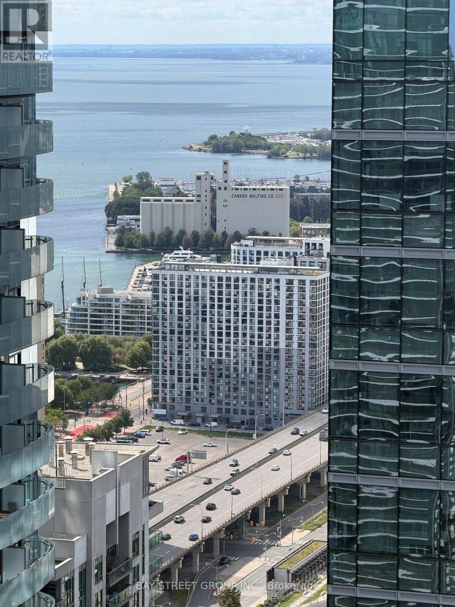 4602 - 65 Bremner Boulevard, Toronto, Ontario  M5J 0A7 - Photo 15 - C13778266