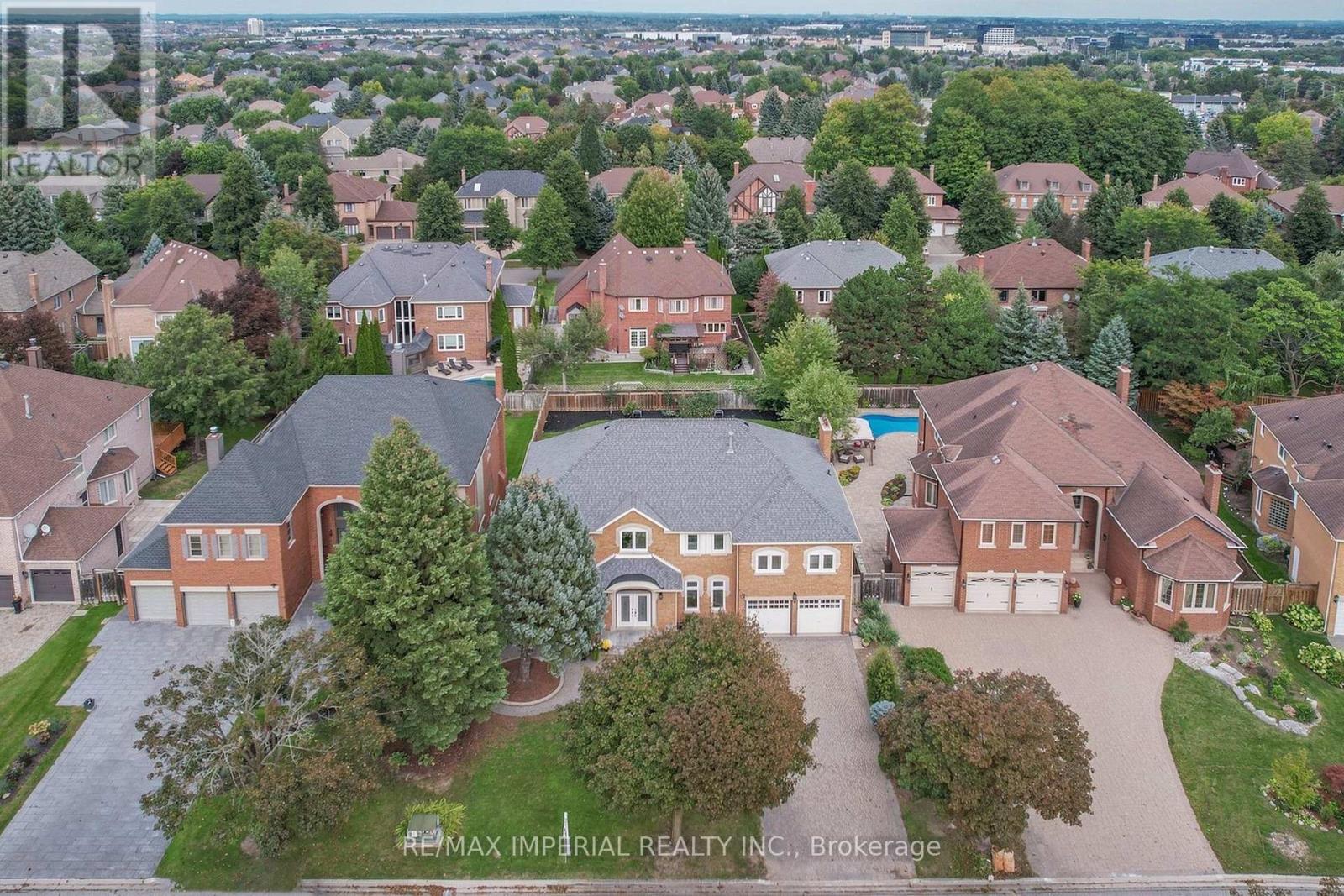 9 Elderwood Drive, Richmond Hill, Ontario  L4B 2W8 - Photo 50 - N13778238