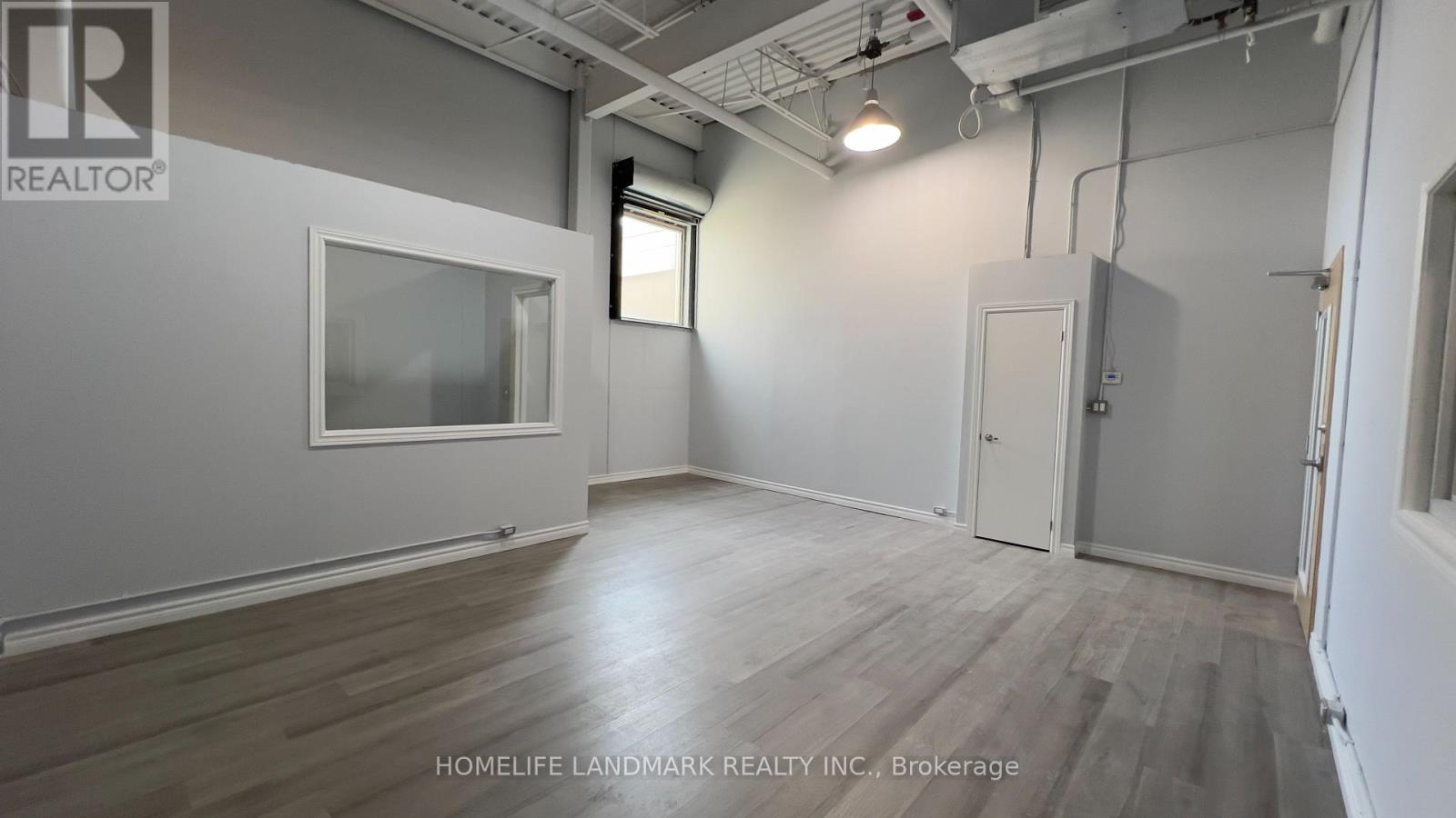 2068 - 30 South Unionville Avenue, Markham (Village Green-South Unionville), Ontario  L3R 5M3 - Photo 2 - N13778282
