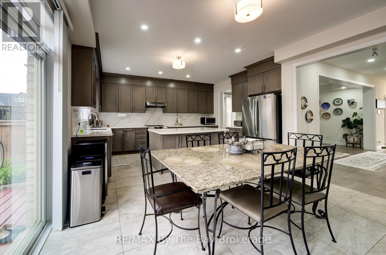 120 Allegra Drive, Wasaga Beach, Ontario  L9Z 1P6 - Photo 12 - S13778246