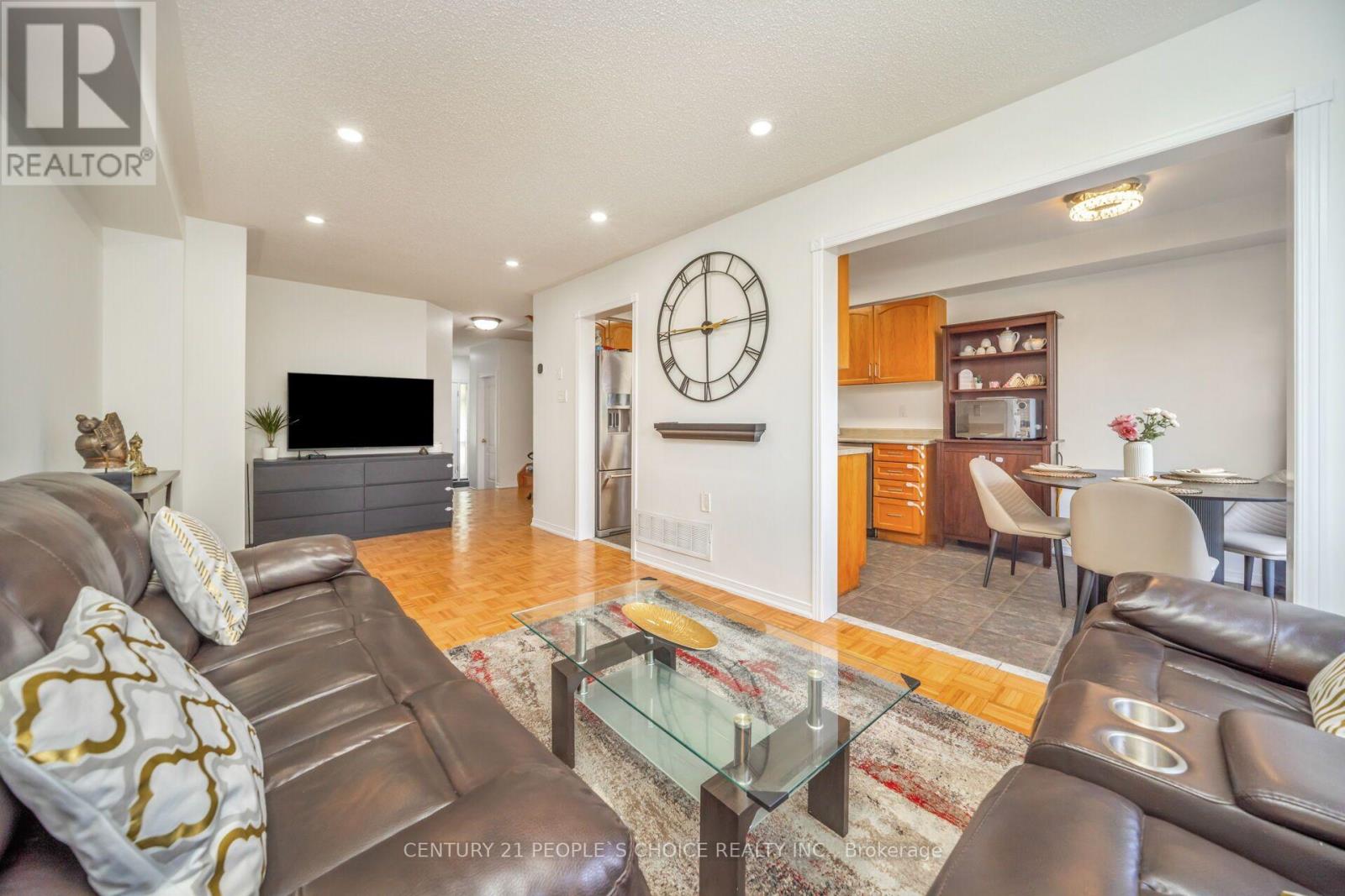 44 Monaco Court, Brampton, Ontario  L7A 1X4 - Photo 11 - W13778228