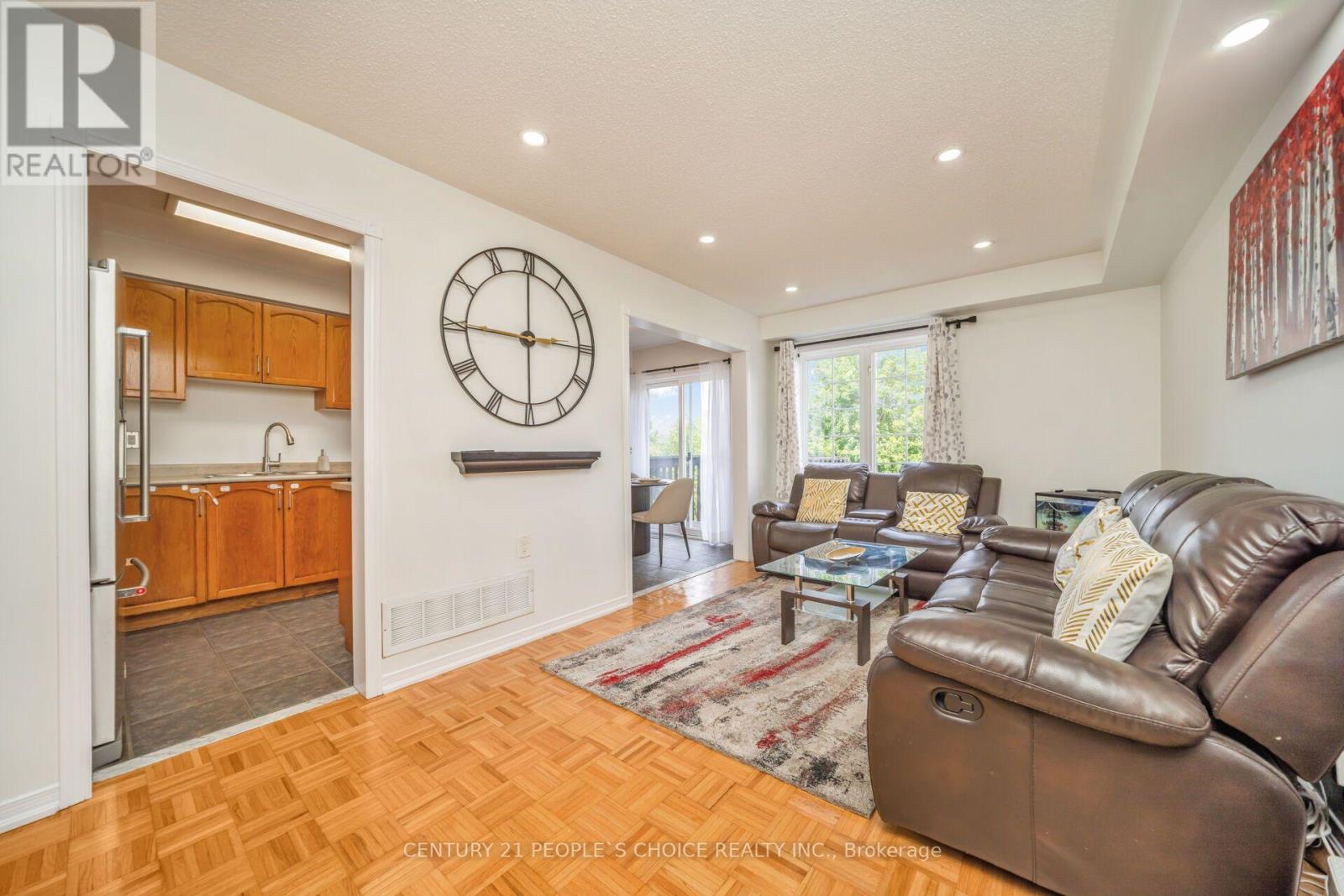 44 Monaco Court, Brampton, Ontario  L7A 1X4 - Photo 12 - W13778228
