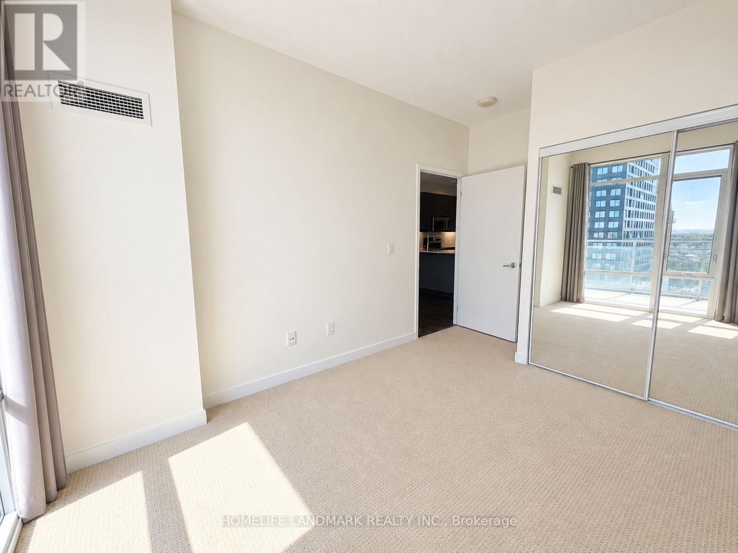 1306 - 360 Square One Drive, Mississauga, Ontario  L5B 0G7 - Photo 10 - W13778278