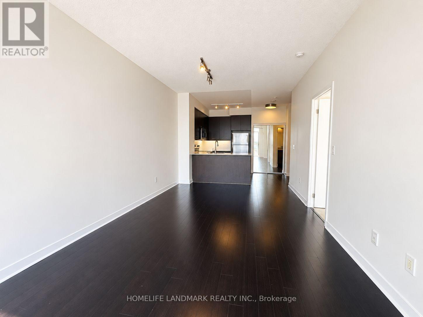 1306 - 360 Square One Drive, Mississauga, Ontario  L5B 0G7 - Photo 7 - W13778278