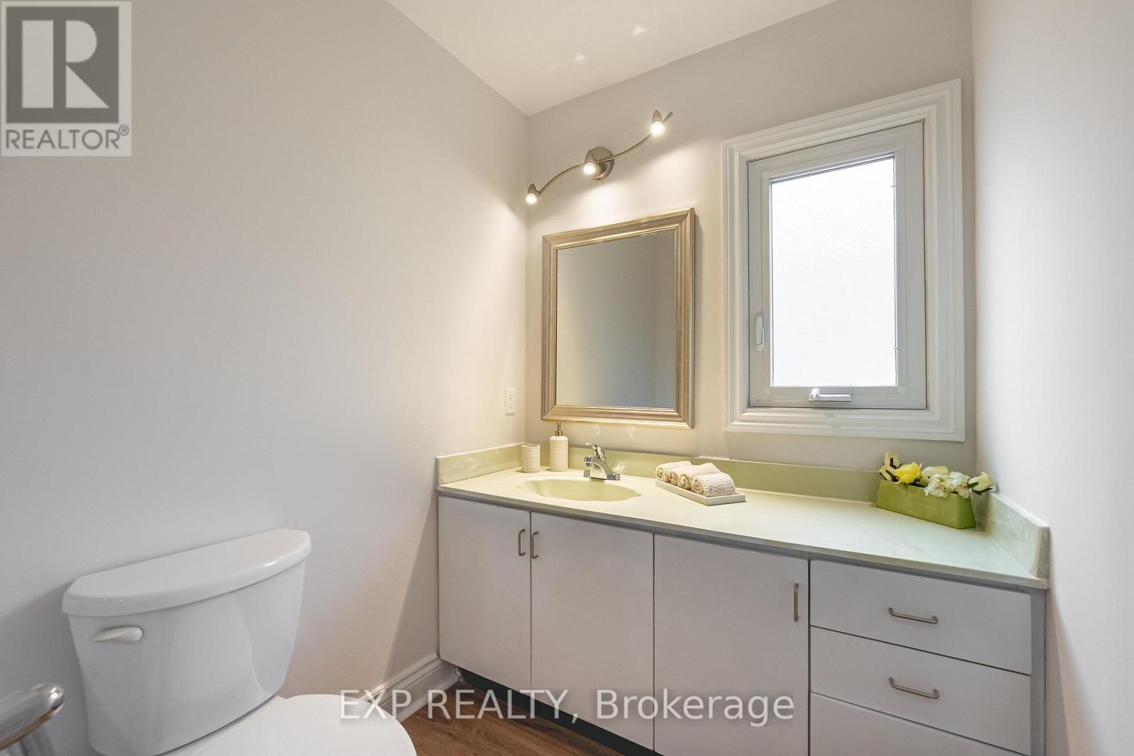 29 Northgate Crescent, Richmond Hill, Ontario  L4B 2K8 - Photo 36 - N13013890