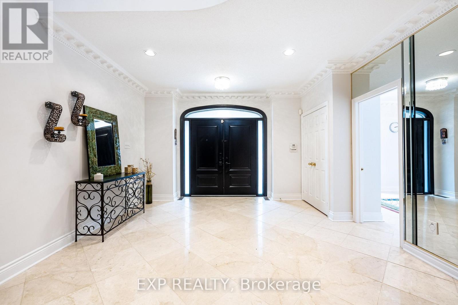 29 Northgate Crescent, Richmond Hill, Ontario  L4B 2K8 - Photo 4 - N13013890