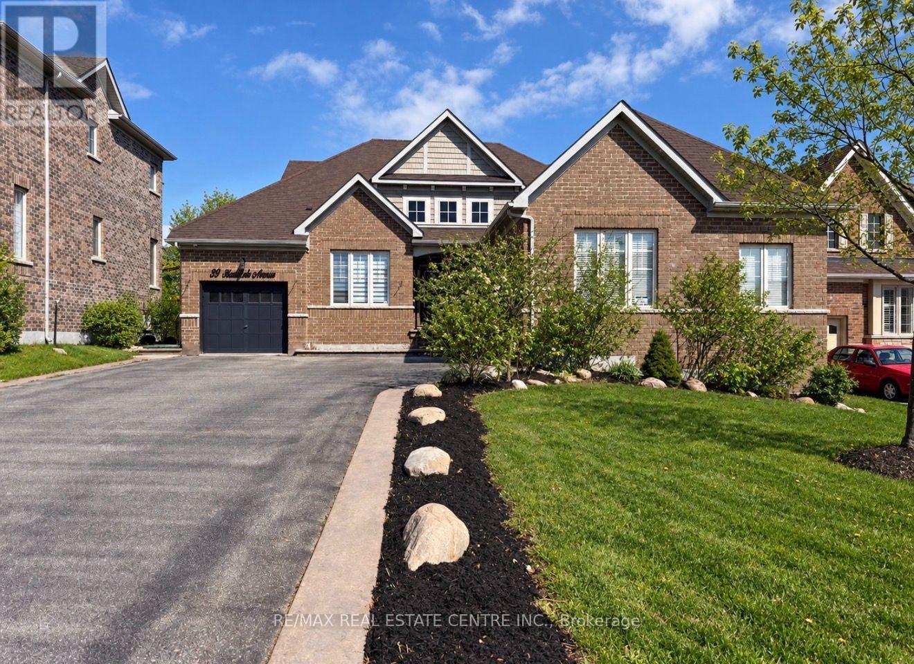 33 STONEGATE AVENUE, Mono, Ontario
