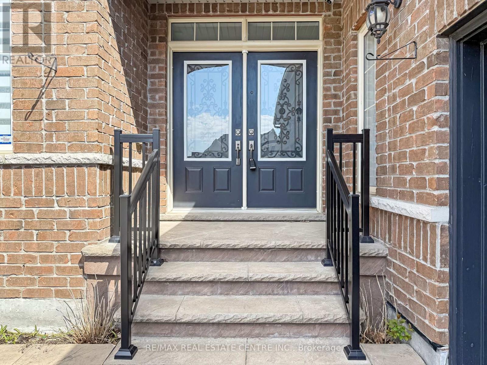 33 Stonegate Avenue, Mono, Ontario  L9W 6X1 - Photo 2 - X13778262