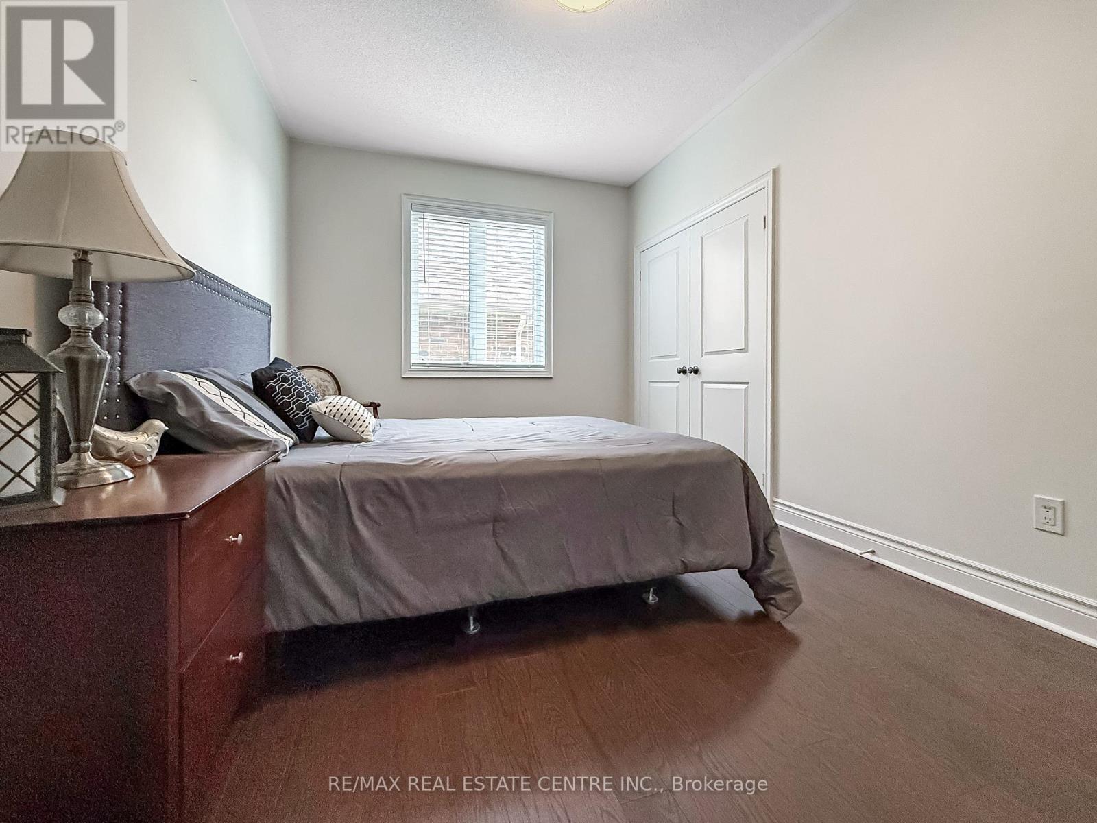 33 Stonegate Avenue, Mono, Ontario  L9W 6X1 - Photo 24 - X13778262