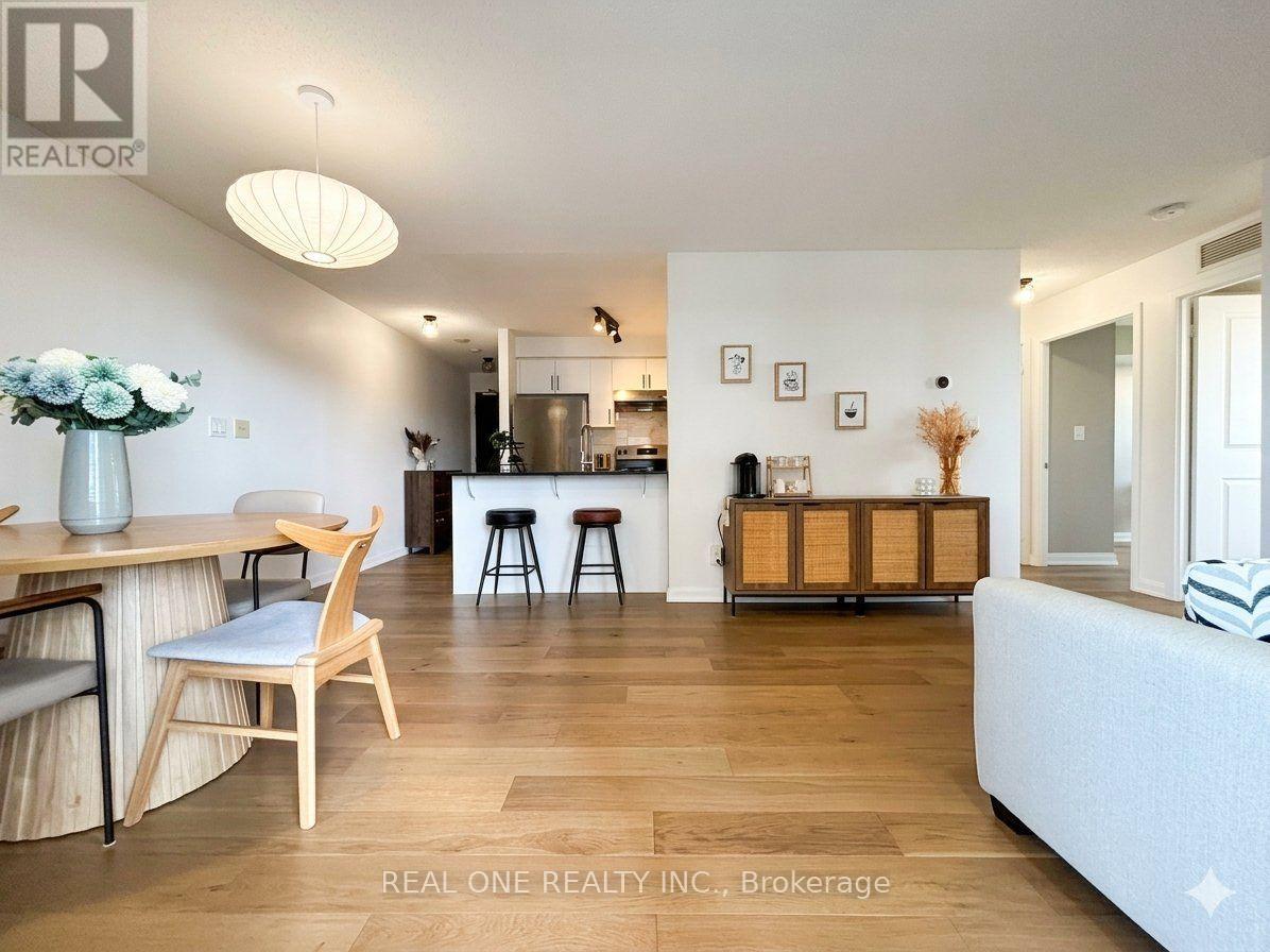 1905 - 5793 Yonge Street, Toronto, Ontario  M2M 0A9 - Photo 12 - C13777510