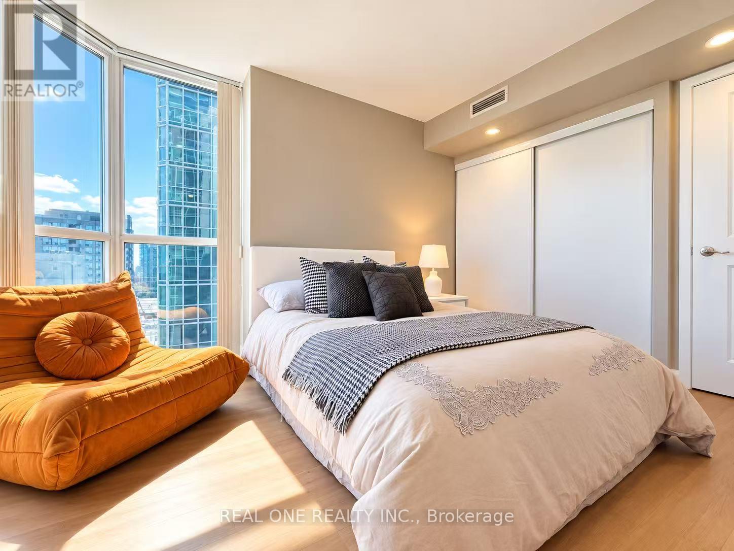 1905 - 5793 Yonge Street, Toronto, Ontario  M2M 0A9 - Photo 14 - C13777510