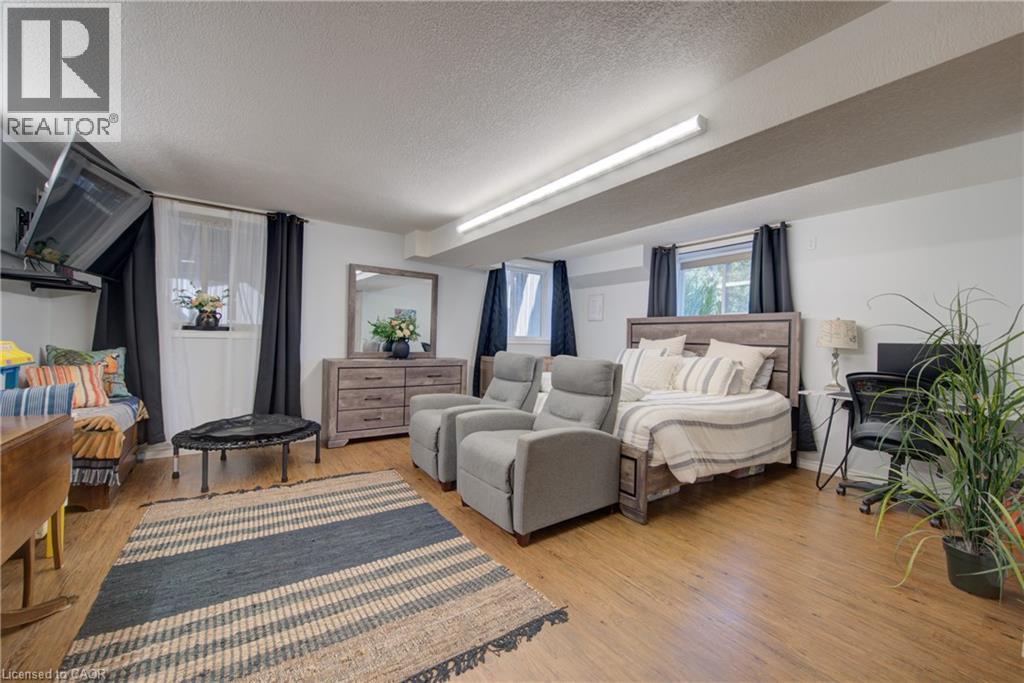 489 Leander Place, Kitchener, Ontario  N2K 1N4 - Photo 34 - 40861249