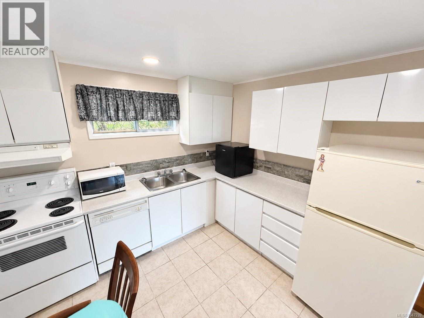 422 Battie Dr, Ladysmith, British Columbia  V9G 1V4 - Photo 31 - 1047239