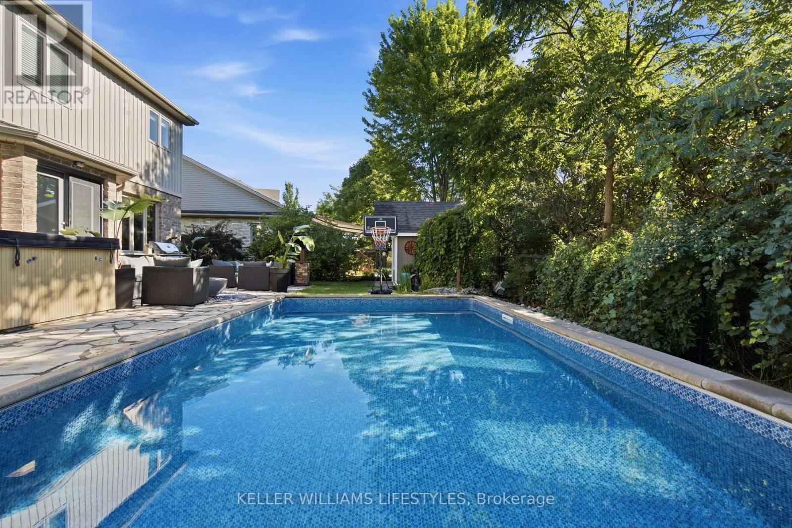 3327 Settlement Trail, London South (South V), Ontario  N6P 1W2 - Photo 38 - X13778300