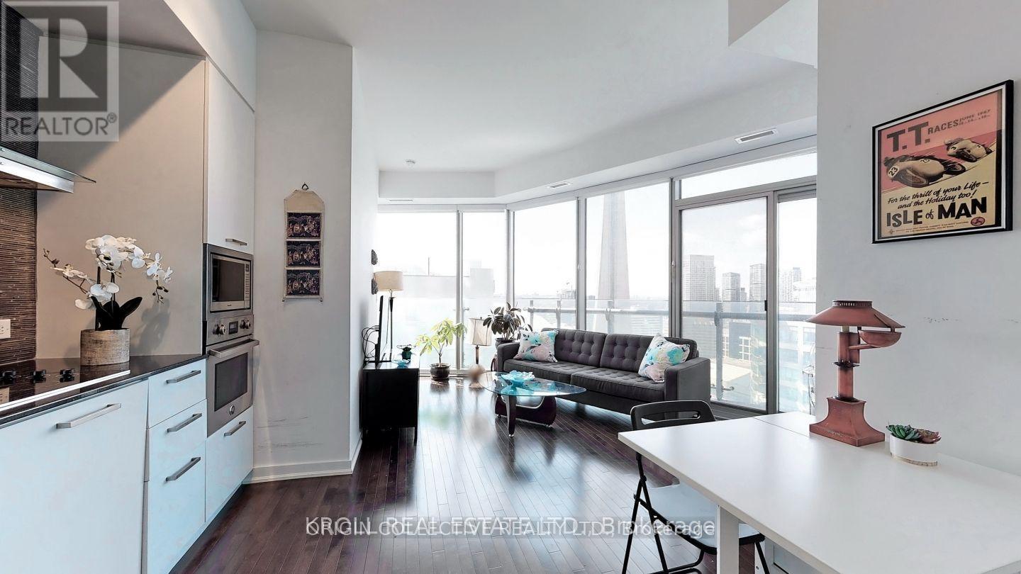 3107 - 12 York Street, Toronto, Ontario  M5J 0A9 - Photo 2 - C13778292
