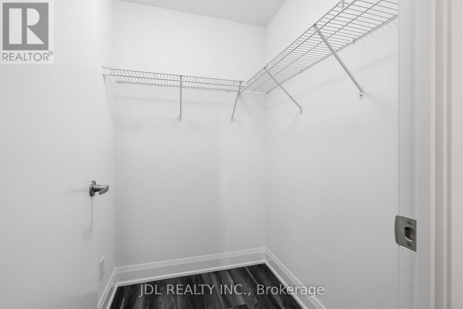 220 - 68 Canterbury Place, Toronto (Willowdale West), Ontario  M2N 0H8 - Photo 25 - C13778320